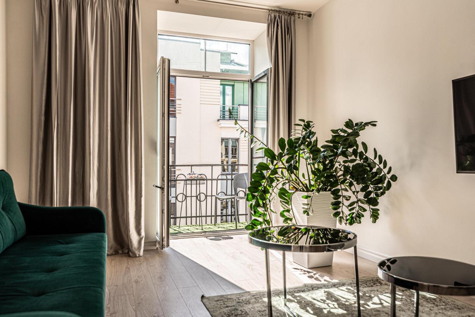 Stylish Old Town Apartment Riga Exterior photo